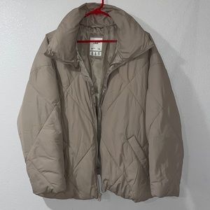 Abercrombie & Fitch oversized puffer jacket (: